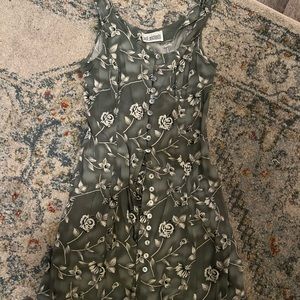 Stunning button up vintage dress